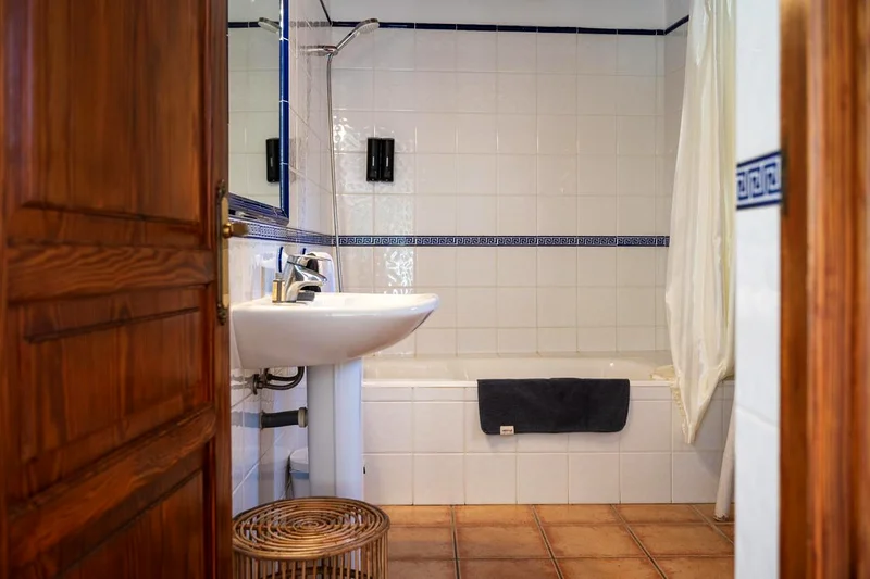 Suite Deluxe con cama extragrande, imagen 5